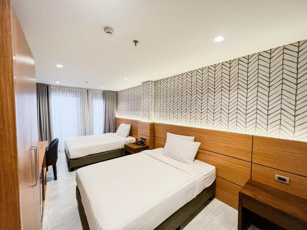 The Manaoag Hotel Buitenkant foto